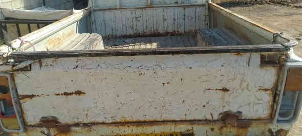 سلام عليكم بيكم مديل 75رقم بغداد سياره جاهز  راعيه ما اندله  مكان ذي قار شطره رقم *********** سعر 15بيه مجال
