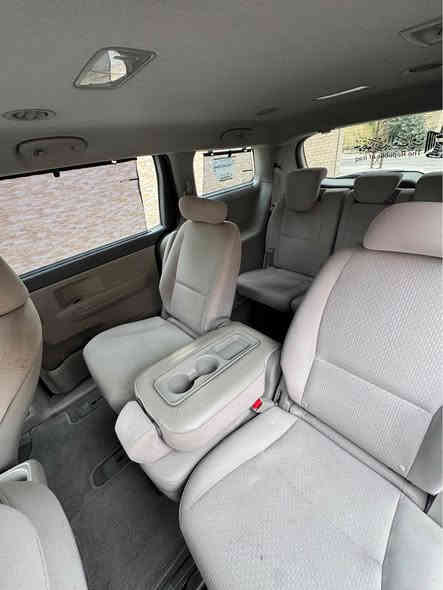 كيا سيدونا 2016 مكفوله ضربه صبغ 
مكينه كير تبريد جاهزه ..تخم تاير جديد 
فول مواصفات …7 راكب 
بيبان كهرباء . صندوق كهرباء . تحكم ستيرن . شاشه . منضومه زنون جديده
تبريد 3 قطع . السياره جاهزه ماشيه 122
رقم بغداد بأسمي مشروع وطني 
السعر 175 بيها مجال …*********** البصرة
