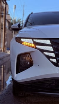 توسان ٢٠٢٣ كفاله زيرو ((ماشيه ٢١ الف)) واردخليجي ، ،اللون ابيض، رقم بغ...