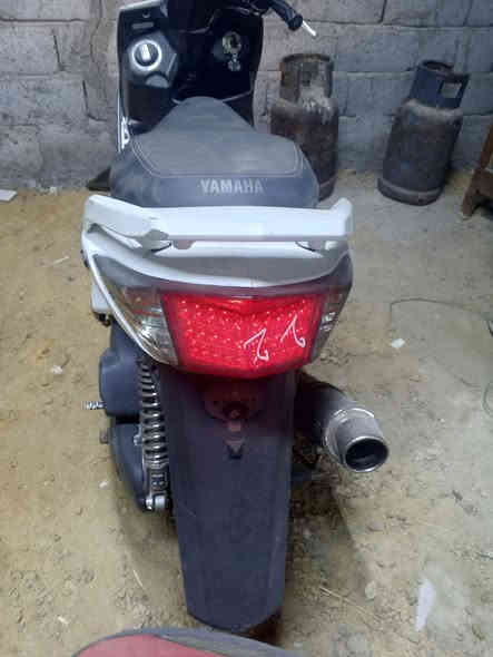 سلام عليكم سكنز فحل ياباني مزود كامل ماشية ١٩ الف بعده زيرو غير متواجد على الفيس وات ساب فقط ***********
