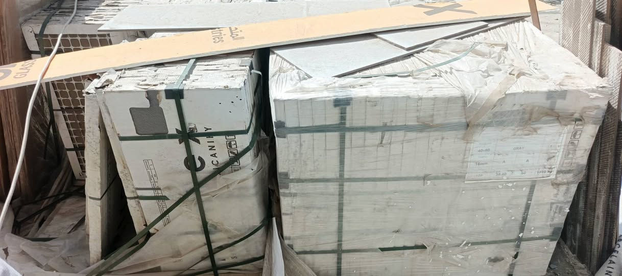 السلام عليكم للبيع فورنتك أبيض ورصاصي بسعر مناسب
فرونتك إيراني ٤ سكيبات كما موضح بالصورة اللون رصاصي وسكيبة ونص أبيض


**إذا كنت صاحب هذا الإعلان وتريد حذفه لأي سبب، رجاءا أرسل رسالة إلى الدعم الفني**