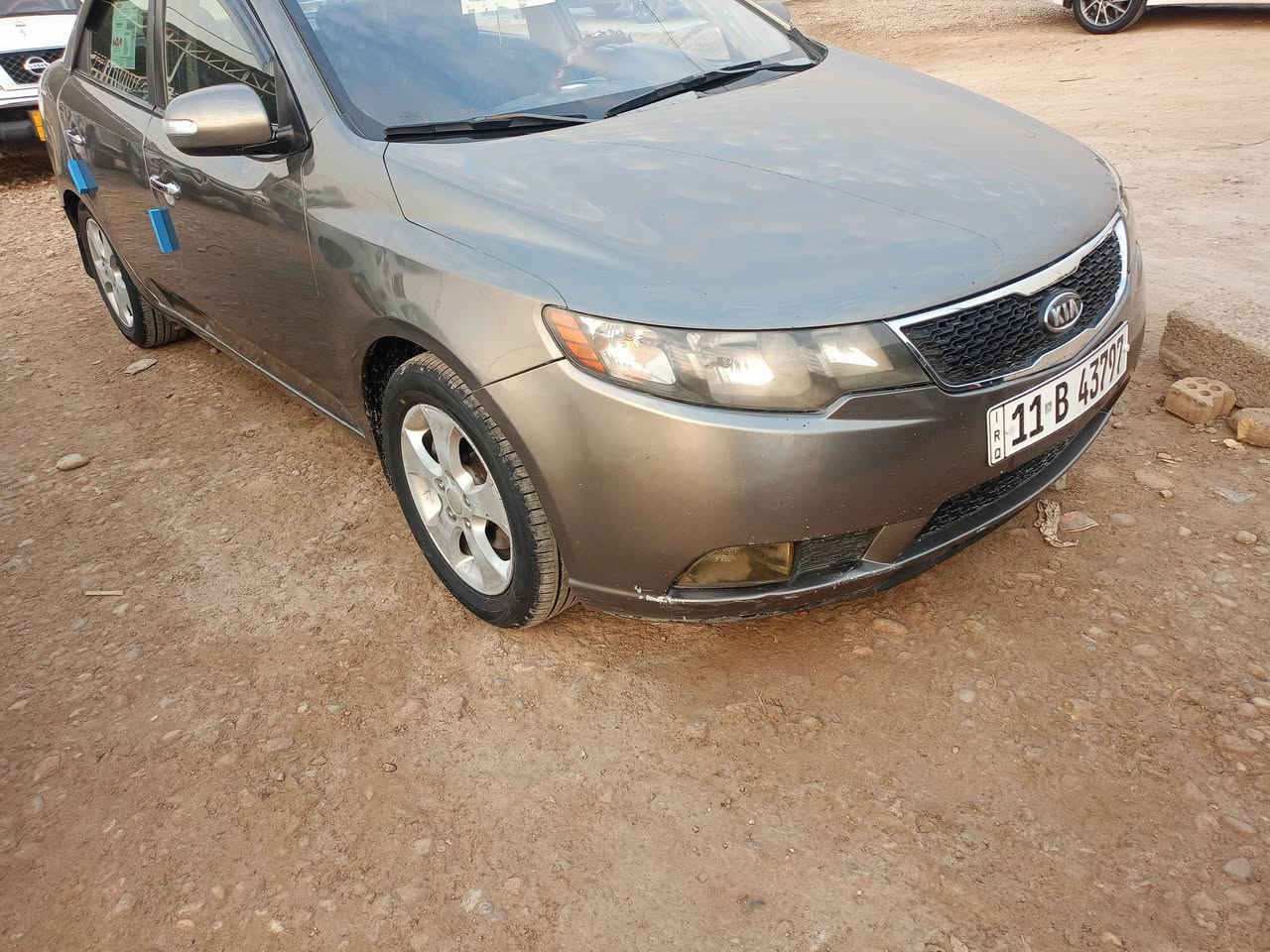 سلام عليكم سيارة جديدة فورتي لبيع لفين 2010 فول موصفات مكينهة لفين كير عادي رقم بغداد بسمي  سعر 82 وبهة مجال العنوان واسط العزيزية رقم تلفون ***********
