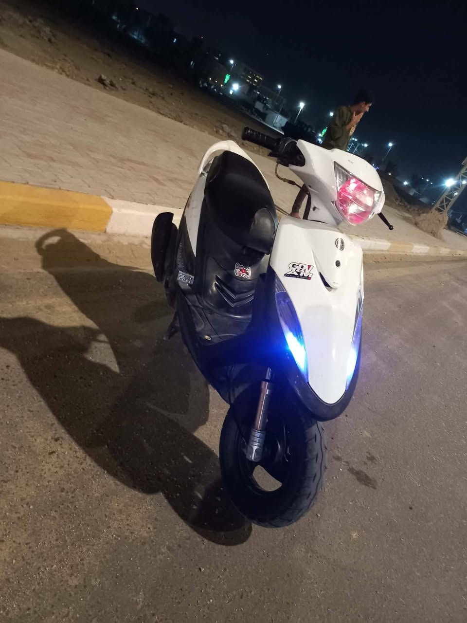 سلام عليكم ....
ماكس عدله للبيع للبيع فقط .....

مو شراي تسمع حجي ميعجبك.....

مفتوحه..... ؟   لا ماا مفتوحه......

تنقص....؟  لا ما تنقص ......

دخن....؟    لا ما دخن .....

جيب فيتر وتعال افحص......

كهربائيات كله شغله سلف هندر نقص باتري .....

شلعه ومعدل خير من الله ......

السعر .......؟؟؟

المكان  كربلاء الحر.....

انتصال 

او

واتساب***********
