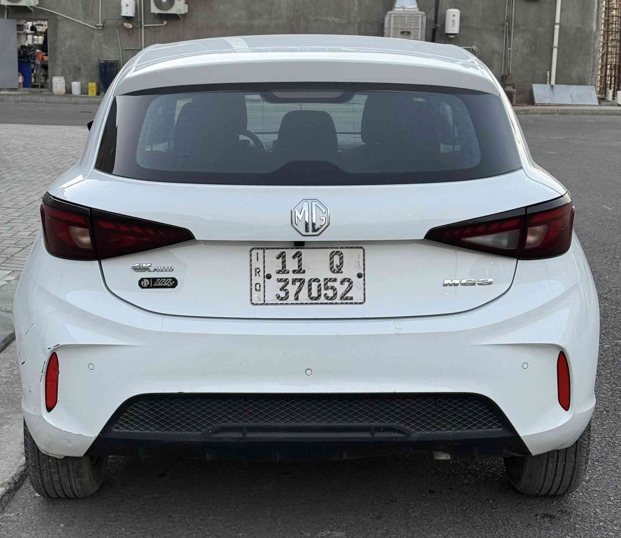 السلام عليكم 
هاچ باك mg3
موديل 2024 
خليجيه 
يوجد صبغ ربع البنيد وخشم الجاملغ 
العنوان بغداد الكاضمية 
السعر 90 ورقه تحويل ثاني يوم
للتواصل ***********
