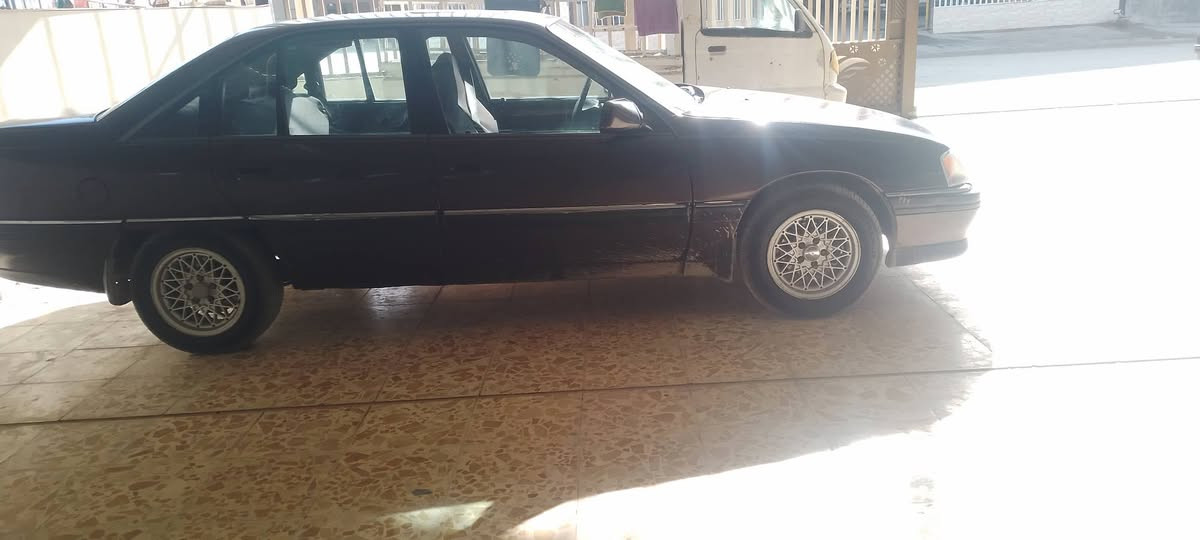 موديل 93 وضع شركه صبغ جماليه بس تحويل سعر ٣٧مكان تلعفر 
اوميكا  ***********
