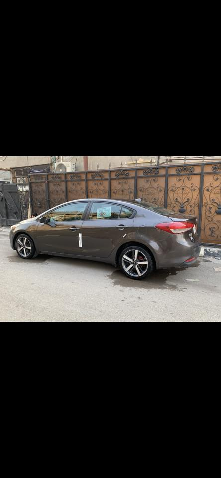 سلام عليكم فورتي 17 امريكي حادثه بابتين وبيه طخطخات بصيطه بس المكان الحتدث وصبغت الصفحه كله السياره جاهره مكينه 2000 والصور السونار ولحادث بلصور عارضه ب112 وبيه مجال حك الجيه مكاني زعفرانيه ***********
