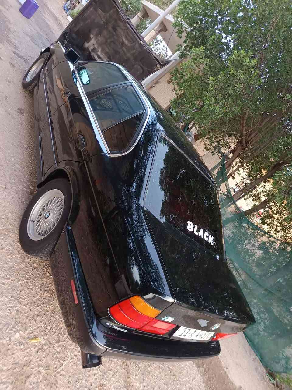 سلام عليكم بي ام 520 i
كير عادي سياره كلش حلو حله من صور 
تبريد شقال تخم تاير سياره جاهزه بسمي تحويل ثاني يوم سفسار ***********
