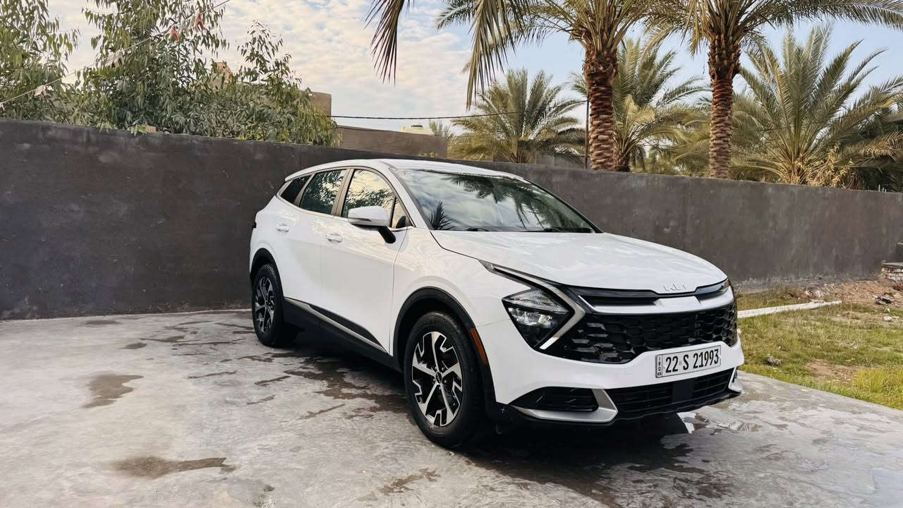 السلام عليكم 

كيا سبورتج 2023
وارد امريكي حادثها ربع بنيد صبغ فقط بدون اي داخل والمحرك والصدر والتبريد بعده بحاله الوكاله باسمي تحويل ثاني يوم السياره ما بيه نقص ابد 
⚙️ محرك 2500
📏 ماشية 28 الف
🔑 بصمة تشغيل
🚪 بصمة أبواب
🔥 تدفئة كشنات
📺 شاشة كبيرة ممتدة ديجتال
🎛️ كيجات إلكترونية متغيرة حسب الوضعيات
🏁 وضعيات قيادة سبورت / سمارت / نورمال
🪑 كشنات جلد أسود
⚡ كراسي كهرباء فول تحكم 
✨ إضاءة ترحيب خارجية وداخلية
🔌 شحن وايرليس
🔋 منافذ تايب سي
🔋 منافذ USB
🛞 هاند بريك بصمة
‏🅿️ أوتو هولد
📡 رادارات أمامية وخلفية وجانبية توقف ذاتي
🛣️ تحديد مسار ذكي
🤖 قيادة آلية ذكية
⚠️ نقطة عمياء
⏱️ كروز كنترول
❄️ شاشة تحكم ميديا وتبريد
🕹️ ستيرن فول تحكمات
السعر 218 وبيها مجال
مكانها بابل ***********
