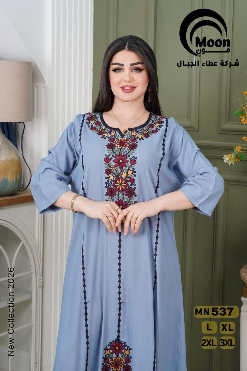 كلابيه كشمير تطريز وكلوش 
القياسات L XL XXL 3XL
كل درزن بي من 4 ألوان إلى 6 الوان 
السعر125
للحجز واتس اب ***********
