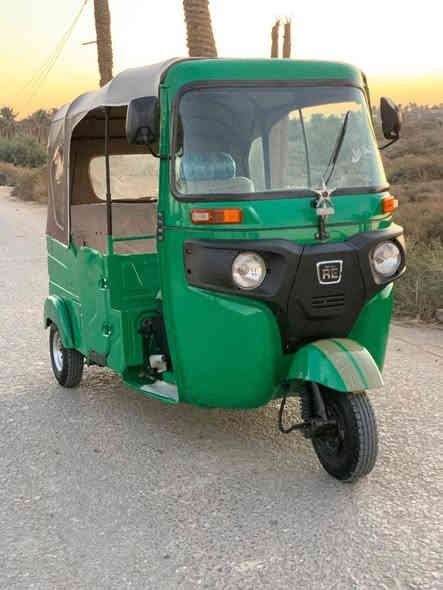 سلام عليكم شباب تكتك موديل 22الشهر 8رقم وسنويه بابل بيه طخه خفيفه بل فخده ولباقي كفاله ومكينه وكسن مكفول حله سياحي السعر 7900 وبيه مجال قليل رقم لهاتف ***********
