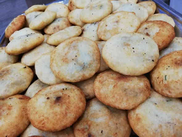 احجز ويا عرض ١٠٠ قطعة ب٤٥ الف وتوصيل ٣ لاف فقط
حياكم الله 
للحجز والاستفسار يرجى مراسلتي او اتصال واتساب ***********
