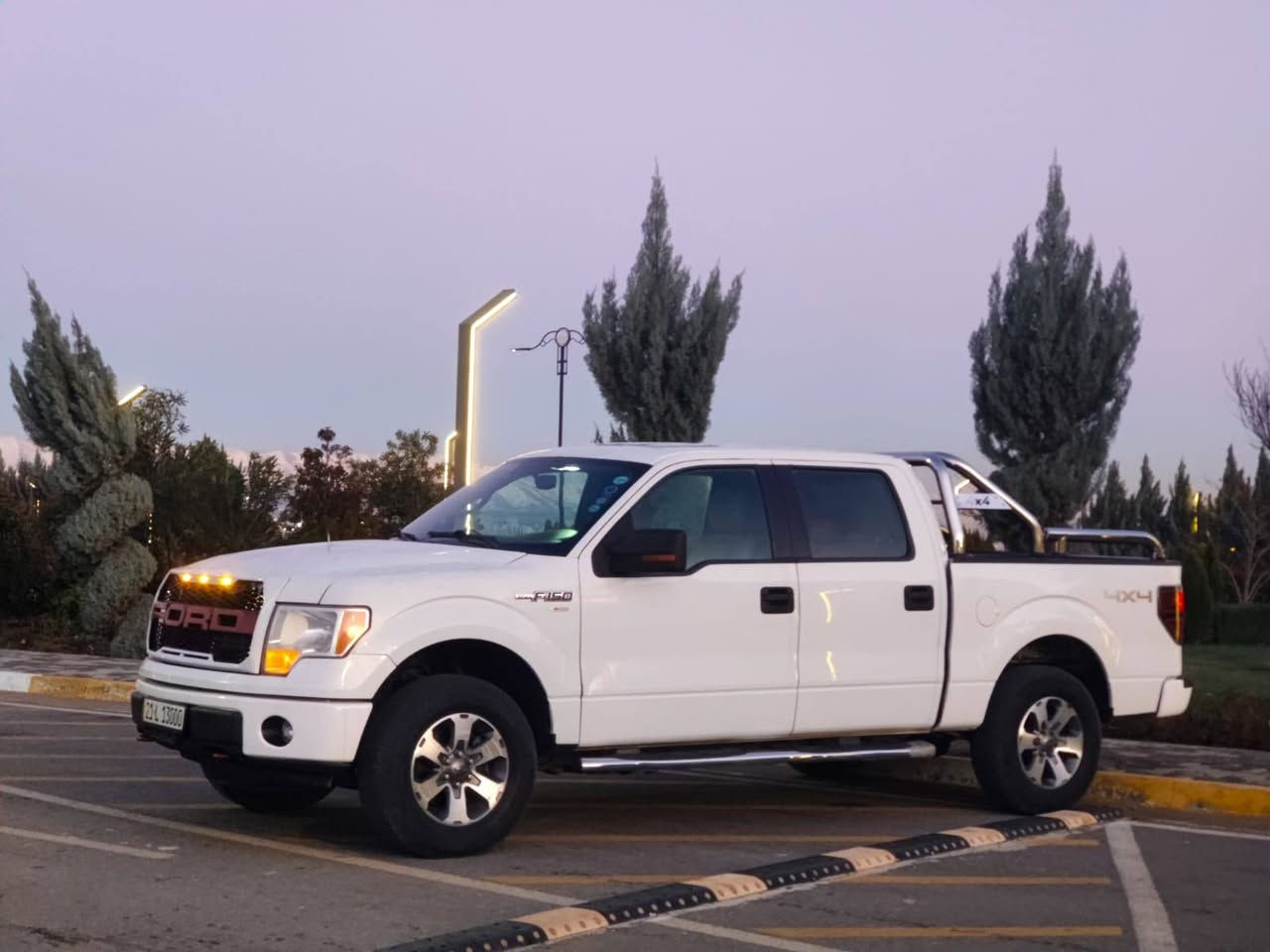 فورد F150مودێل ٢٠١٣ شەریکەی نیڤا ٨ پستۆن
مواصفات XLtاوتوماتيك دبل اكسل بودى كورت
مكينه نەکراوە بودی بویاخە .. بونید و چملغ بێ ناو گرتن بێ دەعم ڕەقم سلیمانی
 سعری ١٣٥ گەڵاو معامەلە 
*********** السليمانية, العراق
