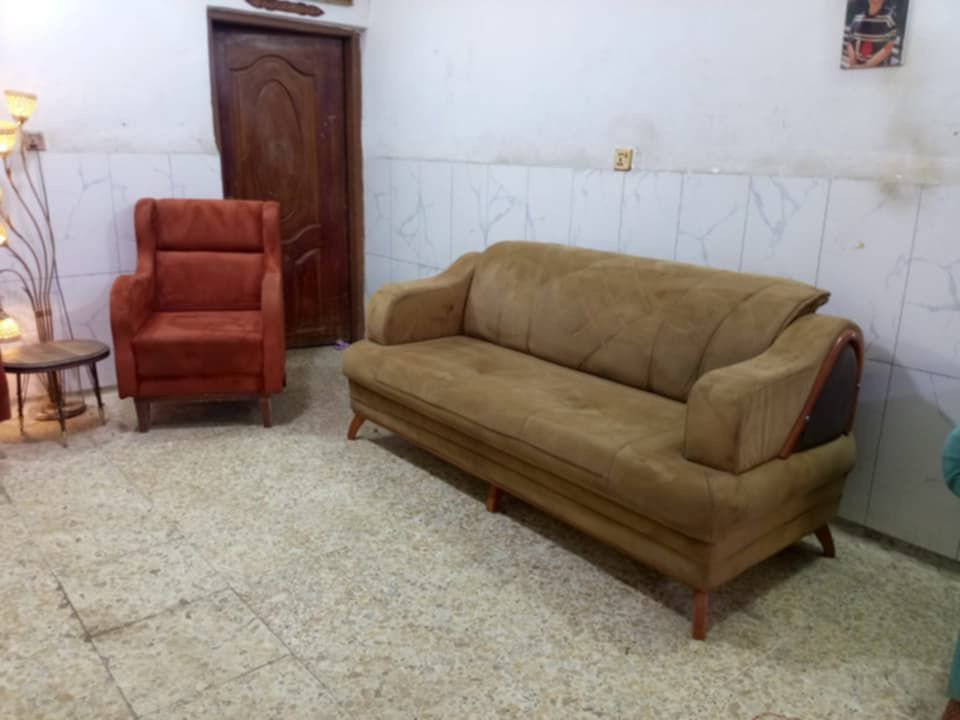 تخم تركي سرير قلاب 8 مقعد نظيف
  سعره 240وبي مجال مكان
 البياع يوجد توصيل بكروه ب واتساب


**إذا كنت صاحب هذا الإعلان وتريد حذفه لأي سبب، رجاءا أرسل رسالة إلى الدعم الفني**
