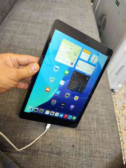 ايباد 8 للبيع فقط
نظافة ١٠٠٪
لاشخط ولاتصليح ولا كسر
ذاكرة ٣٢ - بدون ملحقات
السعر ١٥٠ الف 
للاتصال ***********
