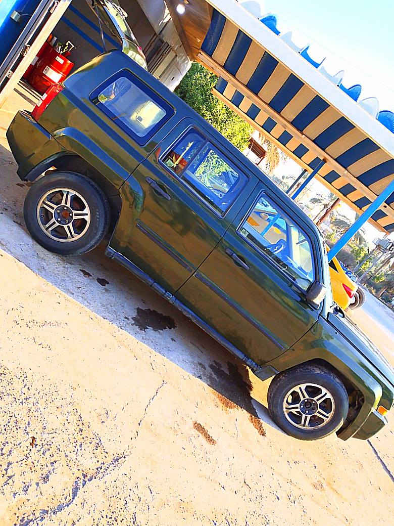 جيب باتريوت موديل 2008رقم بغداد صدامي باسمي
مصبوغ للجماليه 
مكينه كير حدادة جديدة جاهزة للهزة 
تبريد مايشتغل ترايك واين مايعجبك 
مكان بابل 
السعر 62ورق بيه مجال 
***********
