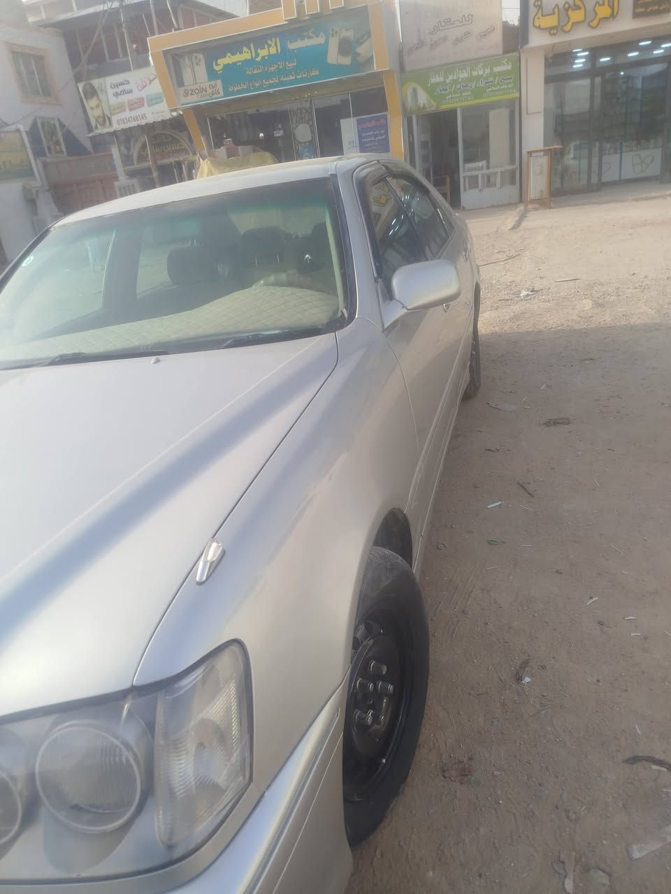 ملكة موديل 2002 مكينة VVT رقم بصره دولي باسمي السيارة صبغ عام سابقا اصفر يعني تغيير لون مكفولة من الگلبه والگص
مكان السيارة بلنجف الاشرف ***********
