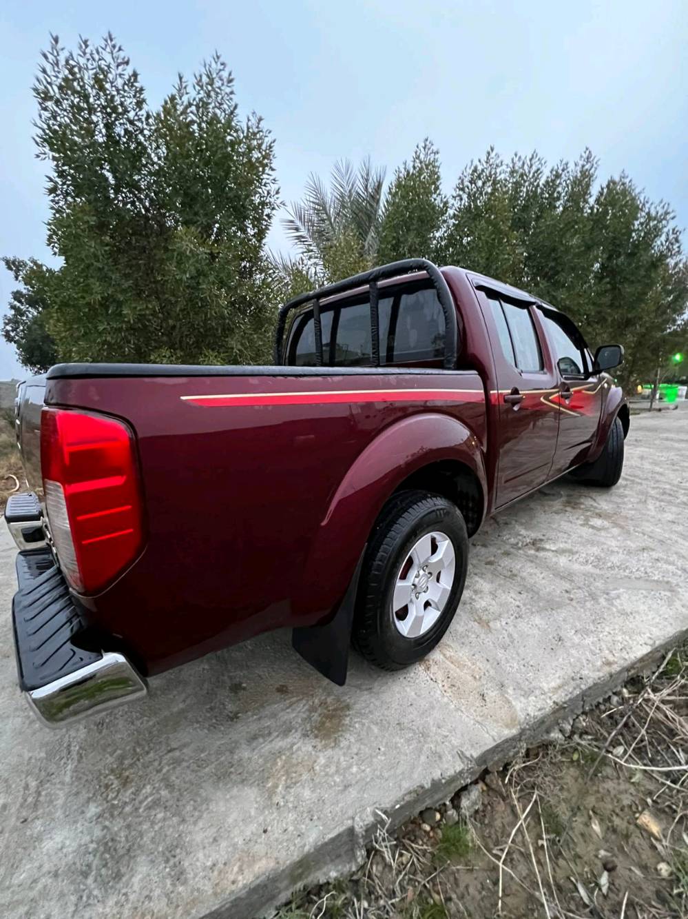 السلام عليكم نيسان نافارا ديزل كاز مكفوله موديل 2013بأسمي رقم اربيل الدولي 4x4 نفخ تبريد ثلج تخم تاير صدرهه جديد لون الداخل عسلي شاشه كامره خلفيه السيارة جاهزه للأستفسار ***********