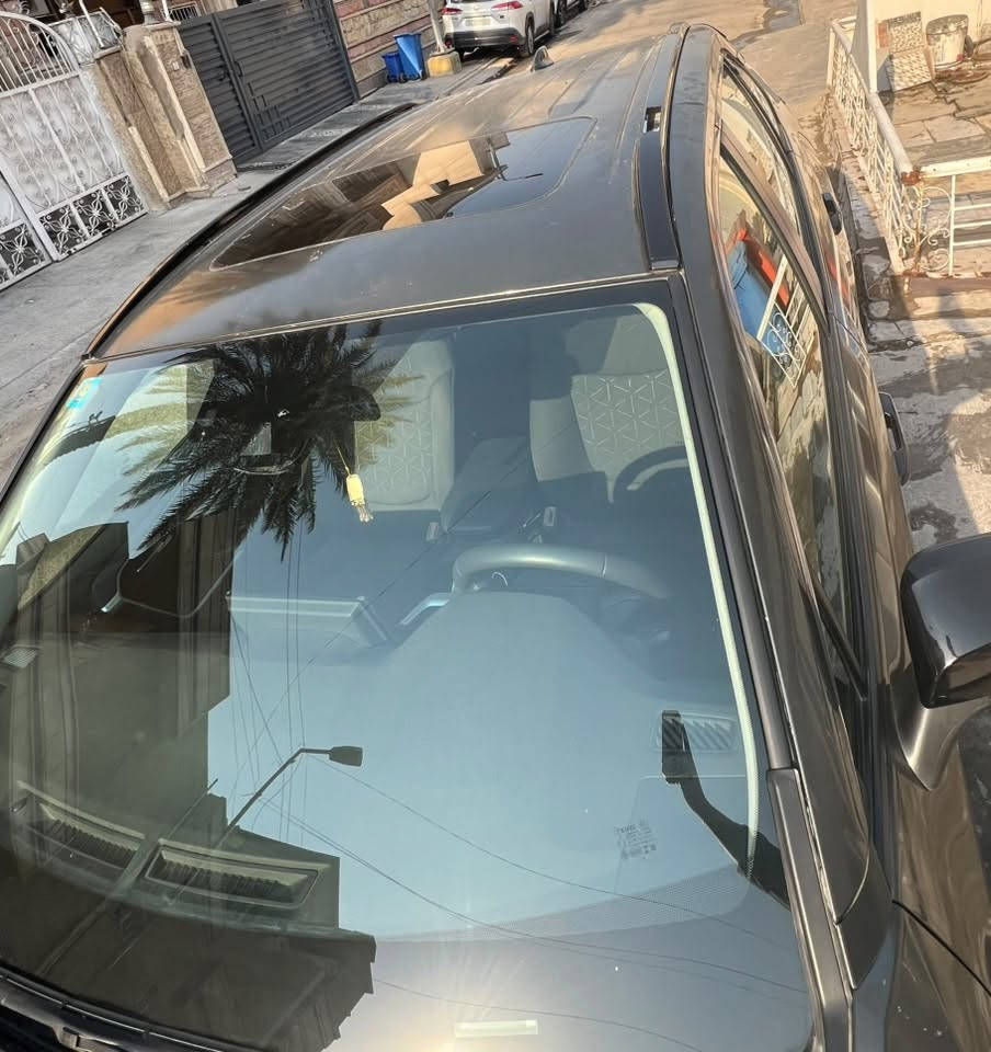 السلام عليكم
راف فور هايبرد للبيع 
موديل ٢٠٢٣ 
السيارة xle فول مواصفات
فتحة 
رادار 
تحديد مسار 
حساس امامي 
ابل كار بلي 
تبريد قطعتين 
صندوق كهرباء 
مقعد السايق كهرباء 
نقاط عمياء 
تدفئة بالمقود 
مقاعد امامية تدفئة 
السيارة مرقمة بغداد و استخدام بيت بسمي تحويل ثاني يوم 
تقريرها حرق وارد امريكي حارقين عليها صوندات بامريكا الحرق خارجي فقط والاثر بسيط گير ومكينة ودواخل مكفولة
رقم الشاصي
4T3RWRFV0PU084548

للتواصل ***********
بي واتساب

السعر 225$
