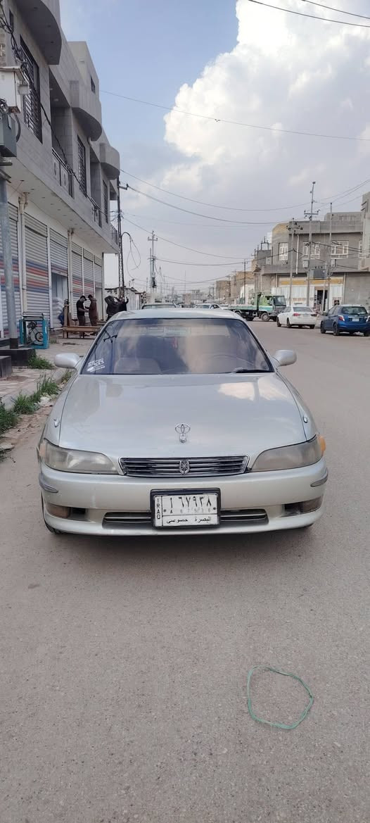 سلام عليكم بيع مستعجل سياره مكفوله جاهزه تبريد وياه سويج مكفوله كص ونقل جثه وضربه رقم بصره راعيها بل رفاعي تحويل ثاني يوم المكان واسط قضاء الحي رقم الهاتف ***********
