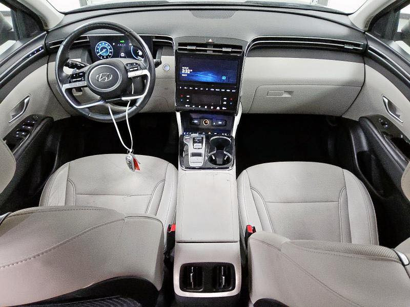 توسان 2024 اعلى فئة فول الفول
الون سمنتي 

الحادث بسيط مثل مواضح بصور

المواصفات فول 1/1

السيارة حاليأ بعمان

السعر مطروح بل حرة 175 ورقة 

لي عندة كتاب شهداء ادخله الة خلال 3 ايام تستلم

لحجز بعربون 

للاستفسار

***********

*********** وتساب

شركة الملك للمزادات الامريكية

العنوان بغداد
