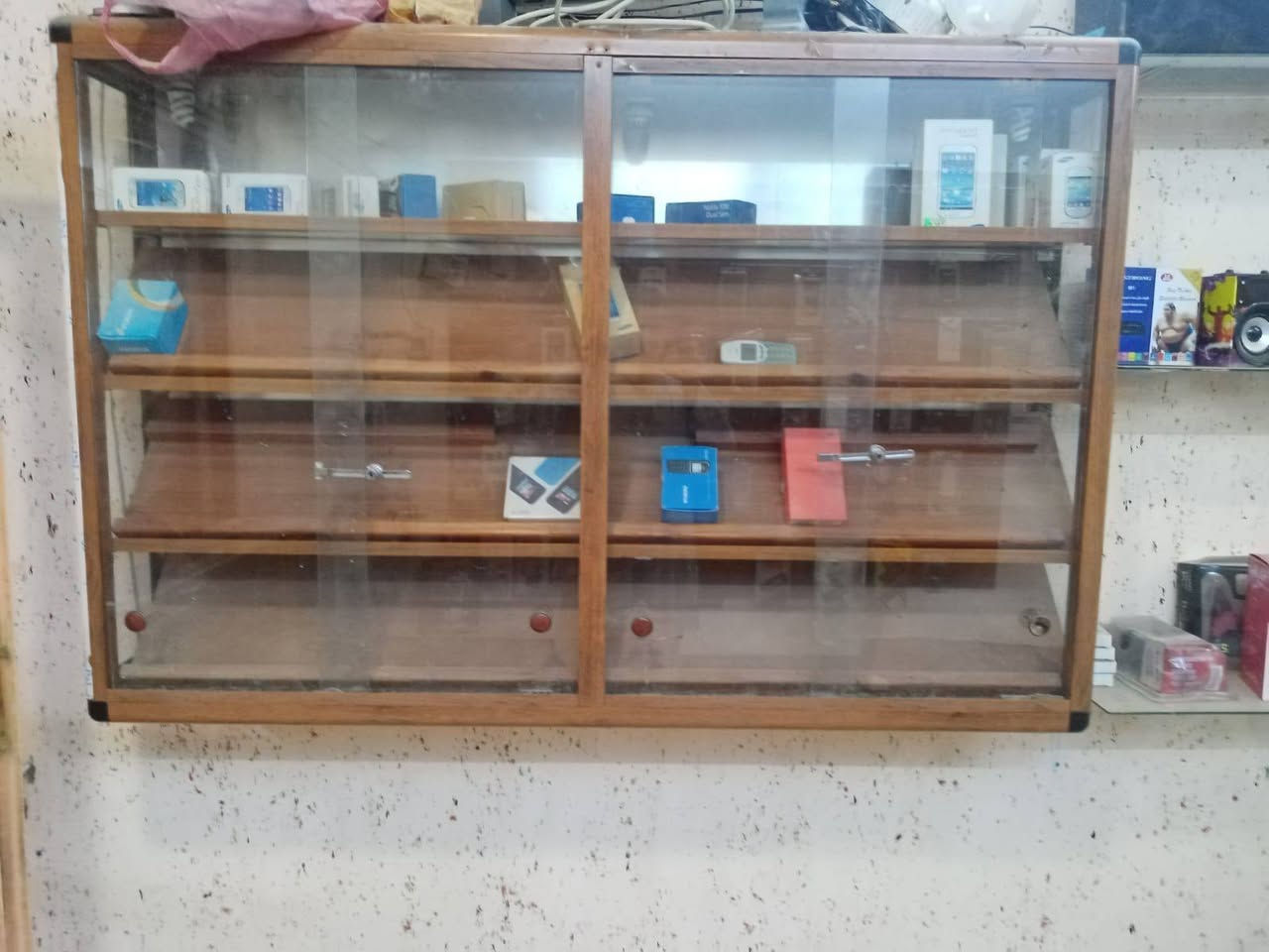 عندي هذي باترينات. مستعجل علئ بيعته. مكاني بغداد الطارميه


**إذا كنت صاحب هذا الإعلان وتريد حذفه لأي سبب، رجاءا أرسل رسالة إلى الدعم الفني**