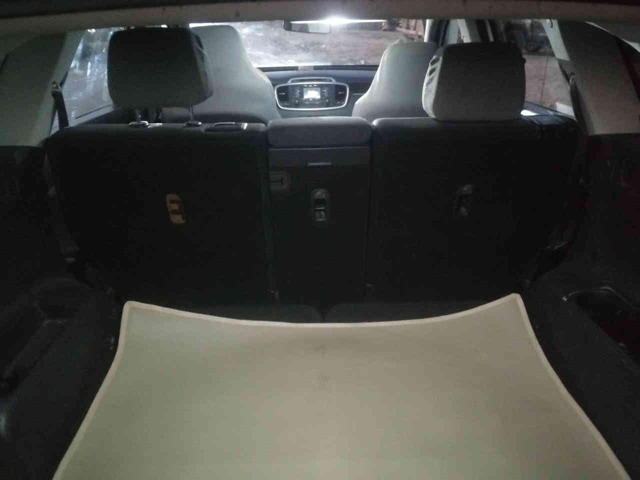 سورنتو 2017 وارد أمريكي أبيض 6 اسلندر باسمي سنوية 2030 للبيع رقم بغداد الضرر موضح بالصورة للبيع فقط *********** واتساب
