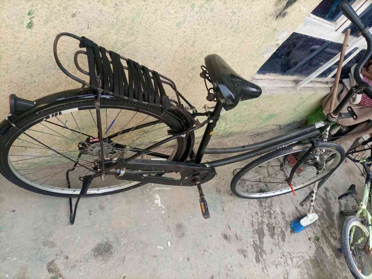 سلام عليكم باسكل للبيع حجم 26غراضه كامله لسعر 100وبي مجال مكان كربلاء لطاقه قرب مركز  حي لعسكري


**إذا كنت صاحب هذا الإعلان وتريد حذفه لأي سبب، رجاءا أرسل رسالة إلى الدعم الفني**