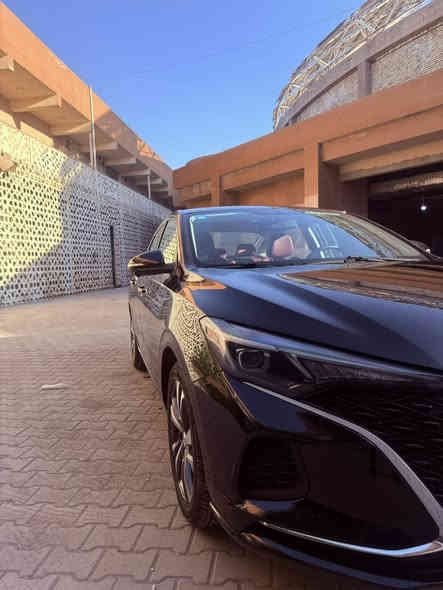 السلام عليكم 
ايدو بلاس موديل 22
فول موصفات 
محرك 1400تربو 
السياره بعد بالضمان تبديل دهن وفلاتر بالشركه 
ماشيه 14000 قابل لزياده 
شاشه دشبول متصله 
كامرات 360 
تحكمات ستيرن تحديد مسار كروس سرعه
هاند بريك دكمه 
بصمة 
مودات قياده ايكو نورمال سبوت 
كشتات وبطاين باب جلد مطعمه اسود ماروني 
بانوراما كامله 
 السياره بيه طخات بسيطه مصلحه عل البارد بيه باب امامي امبدل مال شركه بلاديه نفس اللون 
مكفوله من الصبغ ومعجون 
مكفوله من الشاصي ودواخل ولغود 
السياره سنويه بسمي حره ماخذيه من الشركه نقد زيرو بال 22 
مكان السياره بغداد الكراده خارج قرب جسر الطابقين 
هاتف *********** 
السعر ١٣٠ وبيه مجال لشراي 
تحويل ثاني يوم
