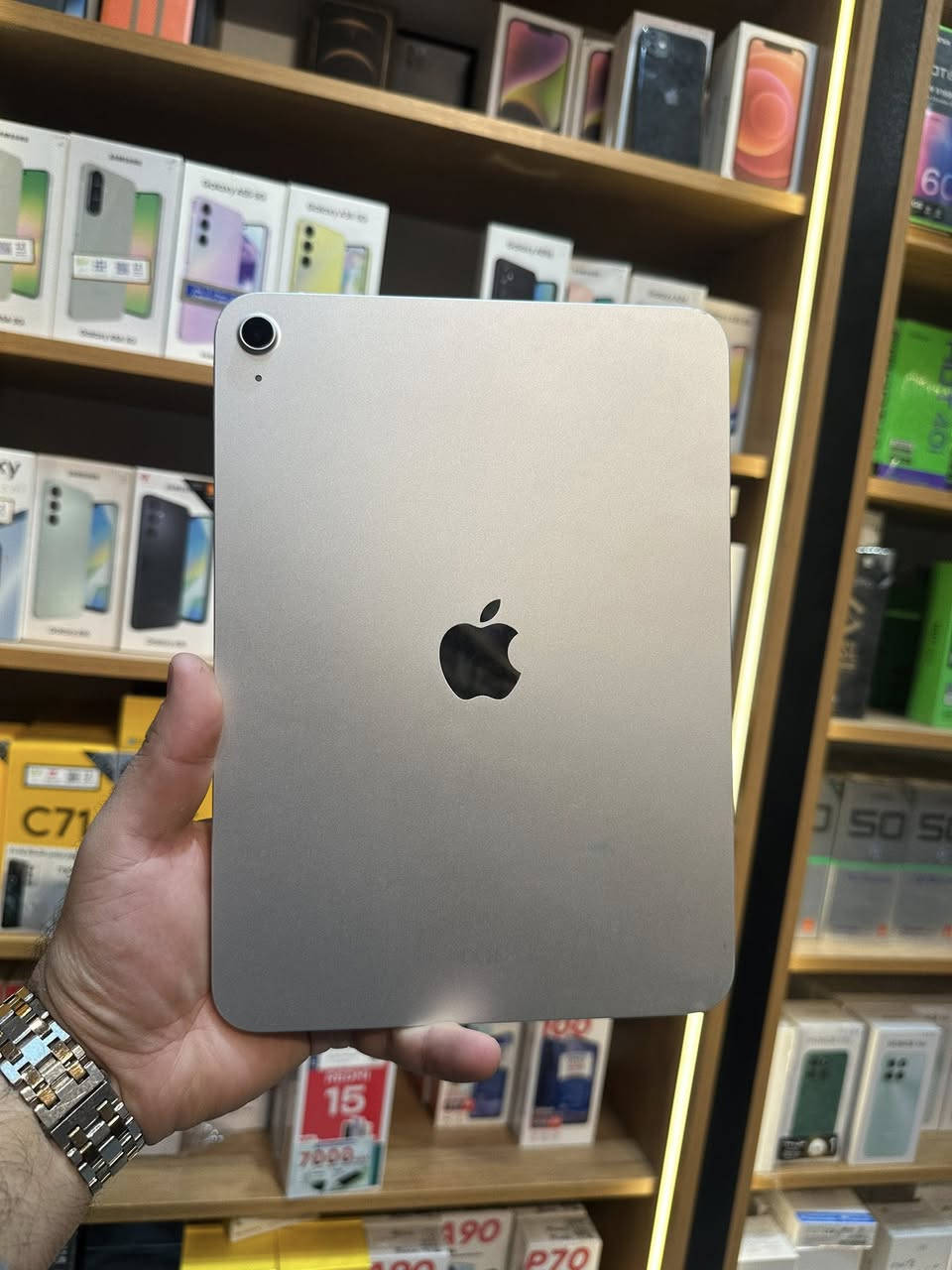 ايباد 11
A16
128 ذاكره 
بعده جديد 
***********
