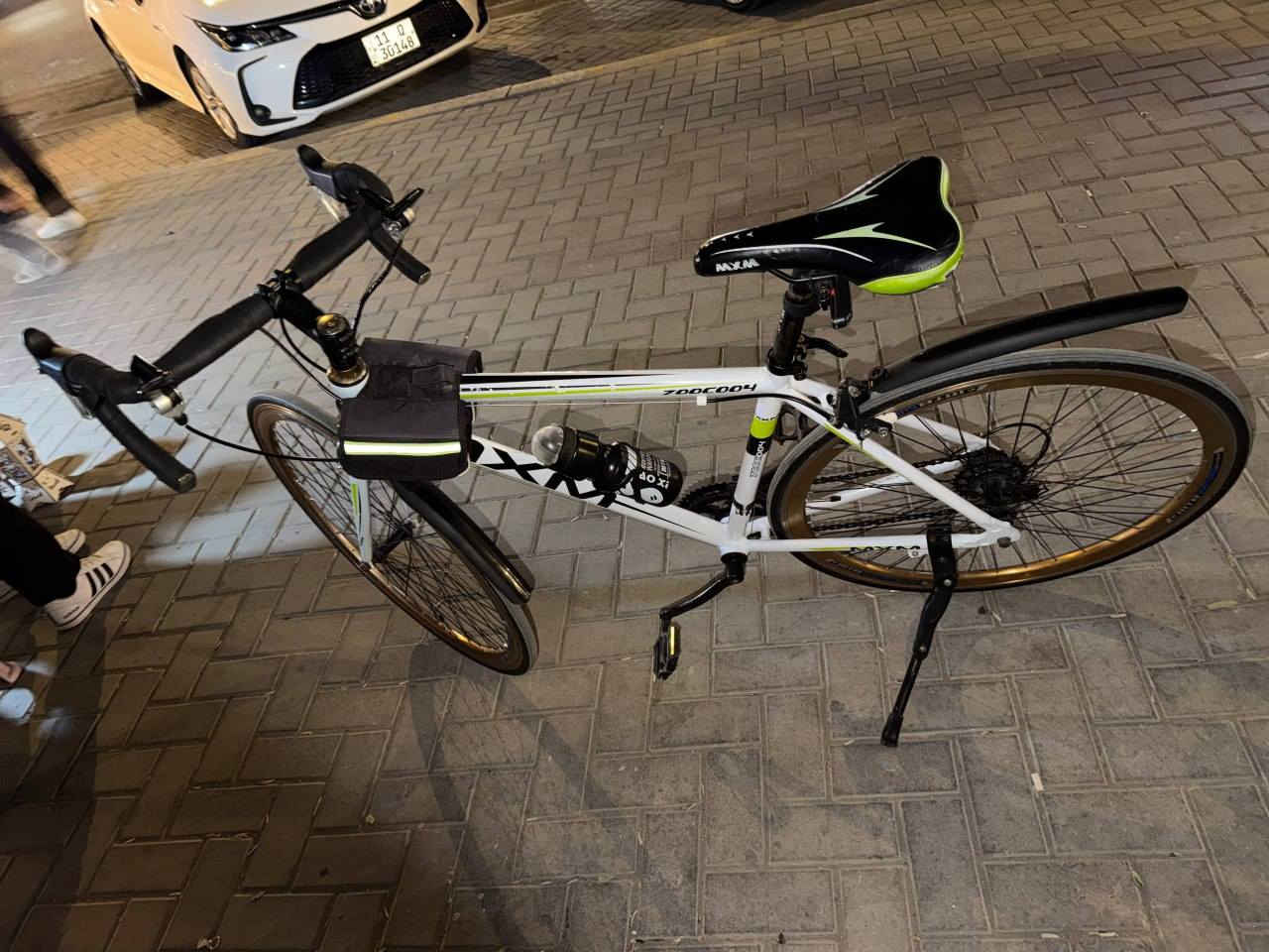 بايسكل سباق باله نظيف اخو الجديد ما مبدل اي شي السعر 250 قفل


**إذا كنت صاحب هذا الإعلان وتريد حذفه لأي سبب، رجاءا أرسل رسالة إلى الدعم الفني**