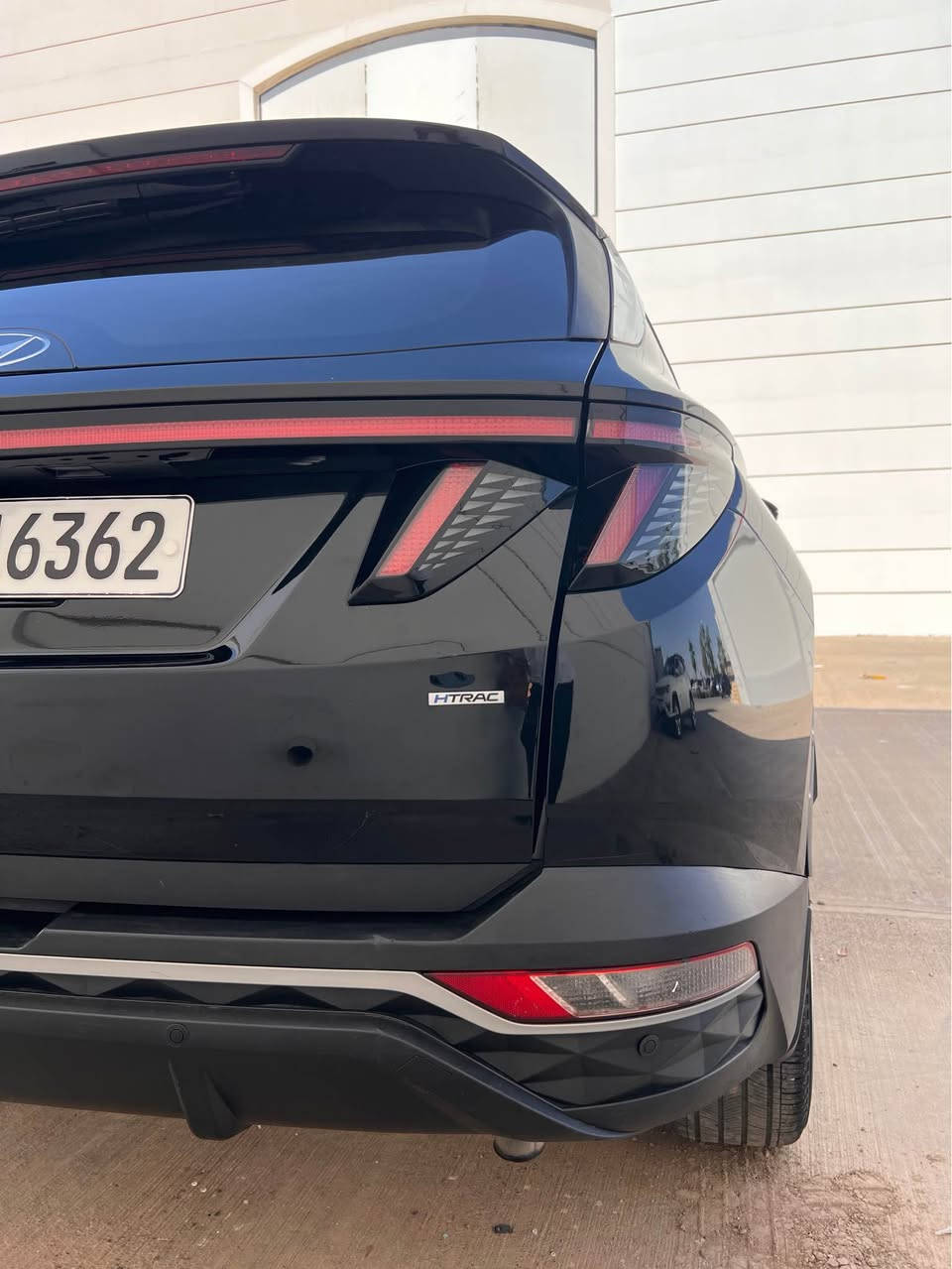 هؤنداي  تؤكسون  ٢٠٢٣
فول  فول  مواسةفات  ناو  كريمي  
نيو  چاملغي  پشتةوة  سبوغة  بئ ژووري  بئ  ايرباگ  پيش  و  پشت  كةس  
رةقةم  سةنةوي  ژينگة  هةزة  هةمووي  نويية
٤٥  هةزار  رؤيشتوة  سةيارةكة  زؤر  خاوينة
*********** أربيل, العراق
