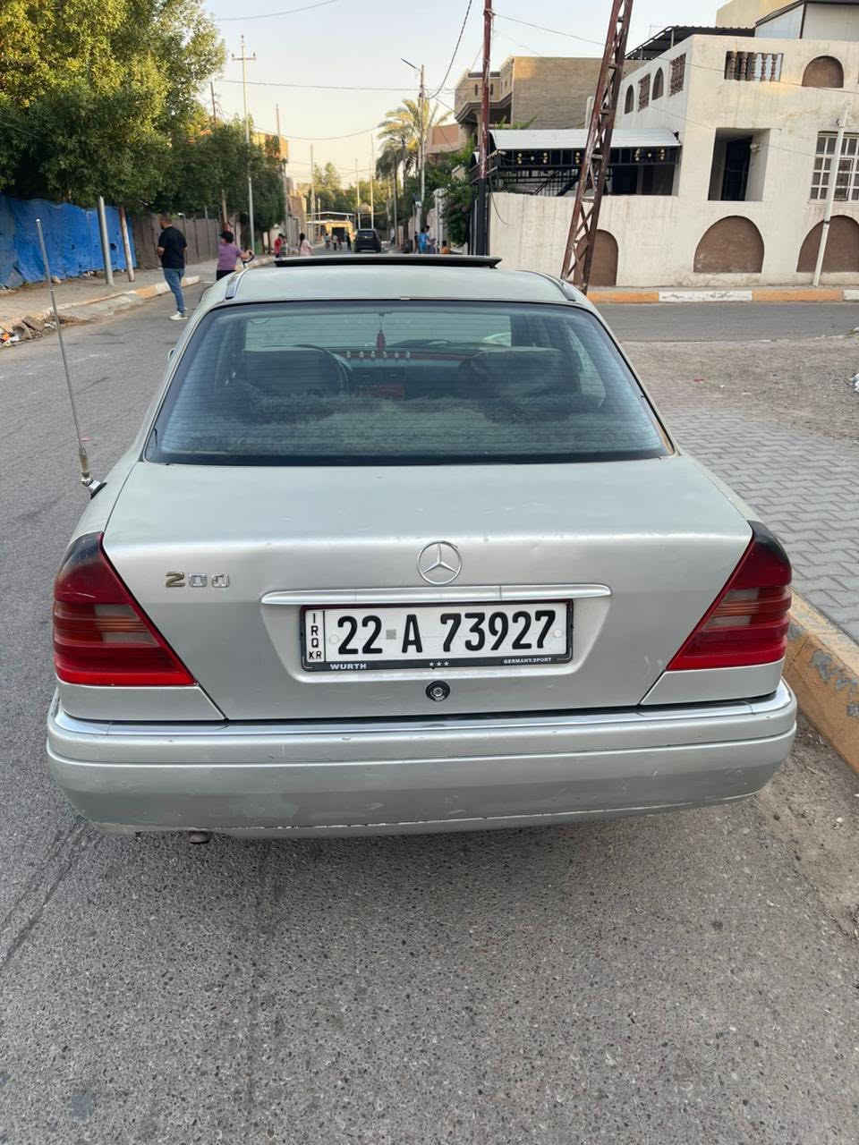 مارسدس c200 للبيع رقم اربيل موديل 95
سياره محور 2500 السنويه لحد 2030
 والهزه جديده ..بأسمي شرط التحويل مباشر 
السعر 45 وبيها مجال بسيط 
مكانها بعقوبه غير متواجد ع الفيس اي استفسار اتصل ع الرقم ***********

