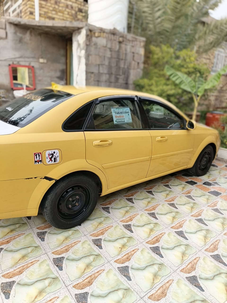 سلام عليكم سياره ابتره مديل 11 سياره جاهزه أو خير من الله كير محرك حداديه كله جديد بيها حادث جاملغ أمامي سعر 70وبيها مجال ***********
