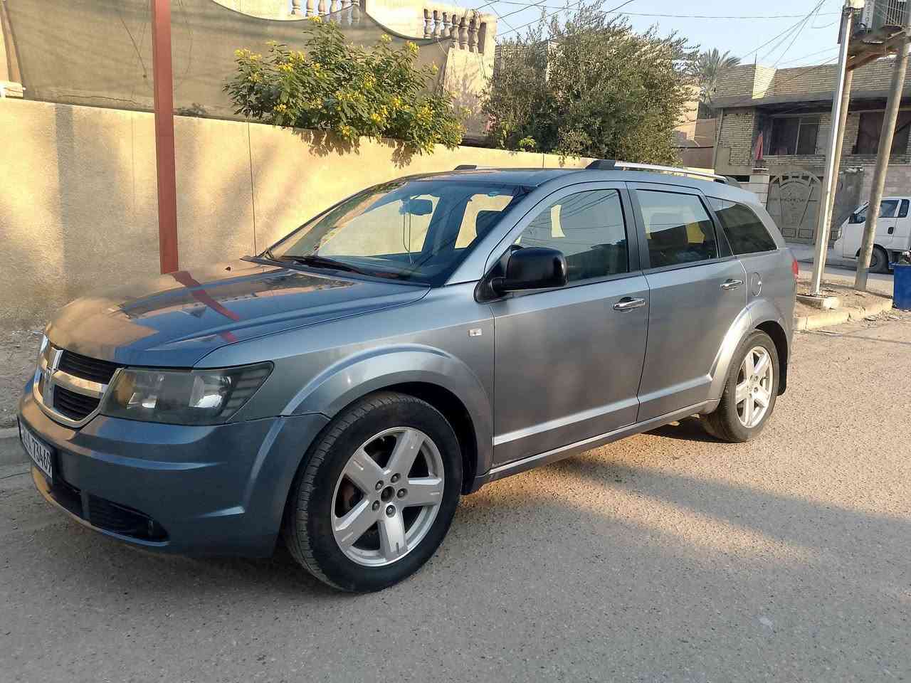 دوج جورني مديل 2009وارد امريكي كيلن تايتل كفاله عامه من الضربه والتبديل بيهه بنيد صبغ  ولباقي كفاله رقم سليمانيه سنويه تحويل مباشر  مواصفات مكينه 6سلندر7راكب 3قطع تبريد مكينه وكير مكفولات داخل بيجي كشنات مخمل شاشه دشبول كامره خلفيه حداديه جديده تخم تاير كهربائيات كلهه شغاله  السياره جديده وجاهزه وأي نقص مابيهه
***********
سعر 90
