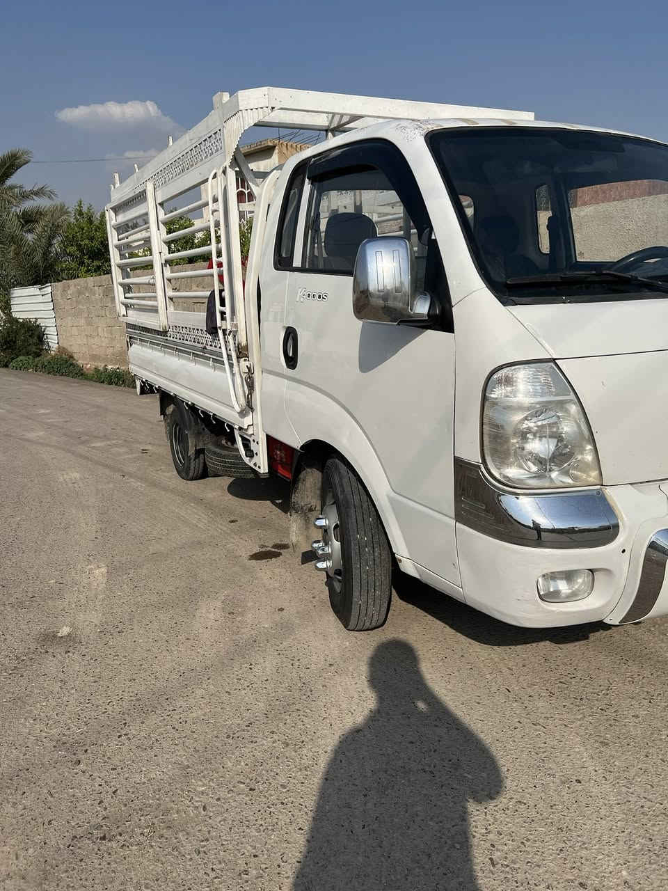 سلام كليكم كيا فحل موديل 2012 رقم بغداد***********
