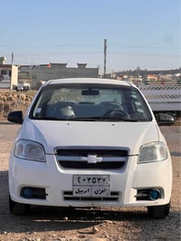 افيو ٢٠٠٩ • گير عادي • مكينة جديد