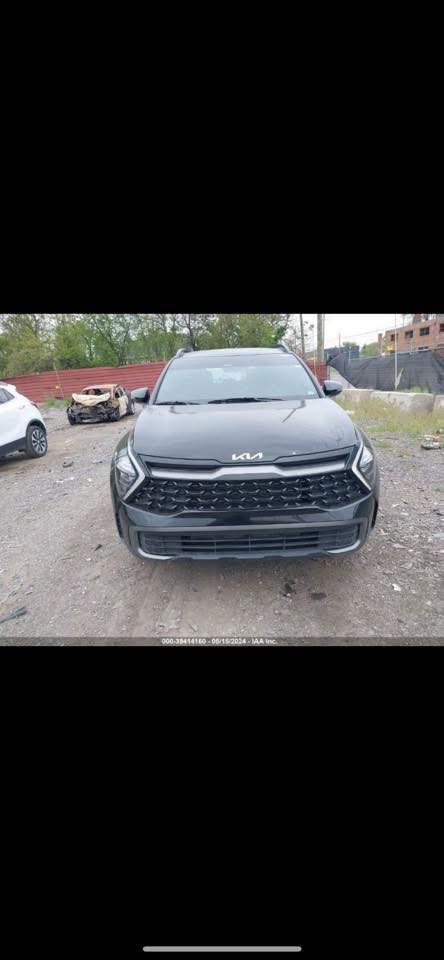‎للبيع كيا سبورتج موديل 2023 فول مواصفات اكس لاين وارد امريكي
‎مواصفاتها 
‎  بانوراما
‎  رادارات جانبية 
‎  رادار امامي +  خلفي 
‎  بصمة : تشغيل - ابواب - صندوك
‎  صندوك كهرباء ذكي 
‎  شاشة كبيرة  تدعم كاربلاي واندرويد اوتو وفول تحكمات لمس
‎  كيجات الكترونية متغيرة حسب الوضعيات
‎   انظمة القيادة : سبورت - سمارت - نورمال  
‎كشنات جلد   + كشنات تدفه وكشن السائق كهرباء   
‎  اضواء ترحيب عند الاقتراب مع ترحيب داخلي عند الاقتراب
‎  شحن وايرليس
‎  منافذ تايب سي عدد 3 مع 2 في الكشنات ومنفذ يو اس بي ومنفذ جداحة
‎  هاند بريك بصمة
‎  اوتو هولد
‎  نظام سياقه ذاتيه وتوقف ذاتي
‎  كامرا دوارة 
‎  تحديد مسار ذكي
‎   نقطة عمياء
‎   كروز سرعة
‎شاشه تبريد لم سستم صوت
‎  اناره داخليه LED لمس
‎   ويل كب حجم 18 وحساس اطارات
‎   اشاير بالمري
‎   تشغيل عن بعد
‎   شاشة لمس متغيرة لتحكم الميديا او لتبريد
‎    فول تحكمات ستيرن 
‎حساسات خلفية 
‎   لد نهاري 
‎   لايتات زنون عالي ناصي 
‎  مانع انزلاق
‎رقم بغداد الجديد تحويل مباشر بأسم المشتري
‎حادث السيارة :   خلفي  قبق الجنطه تبديل وصبغ چاملغ خلفي + بابين اليسار كلير امريكي بدون ايرباك بجم كبس    
‎مكانها بغداد حي الحسين قرب المطار 
‎السعر : ورقه بيع فقط 180
‎رقم الموبايل :***********
