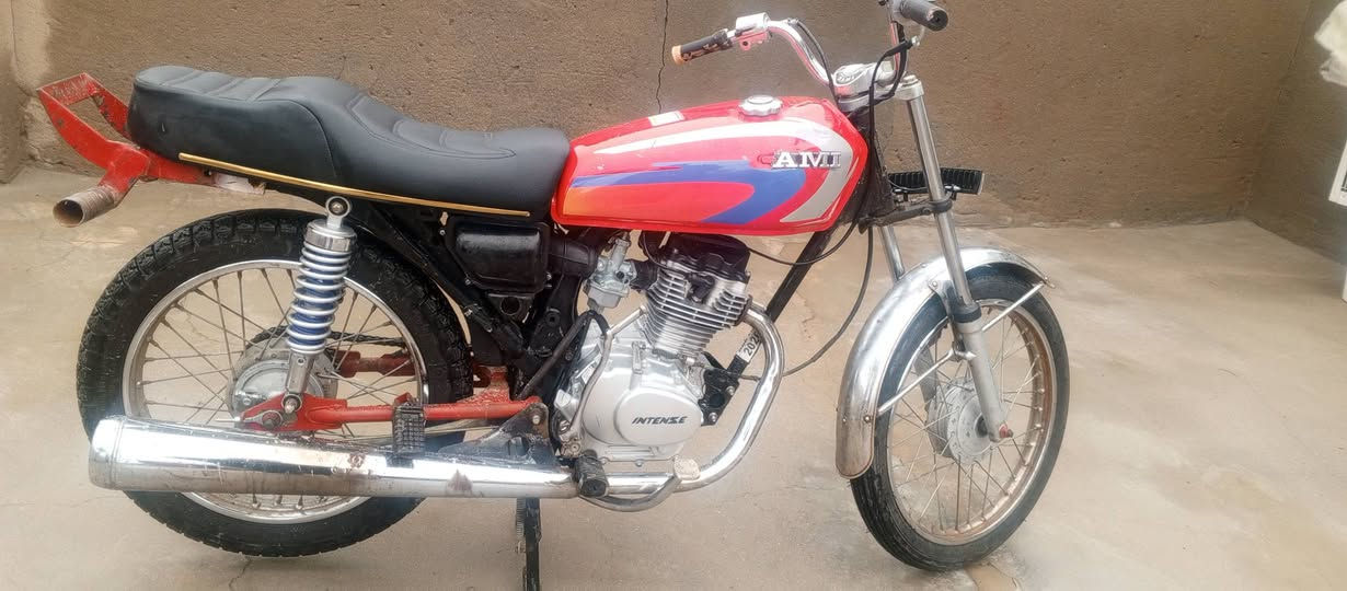 من رخصه صاحب الكروب ايراني نامه اسكنر مديل 26 كفاله عامه حكومه وعشاير المكينه مكفوله سعره 675وبيه مجال *********** متواجد
