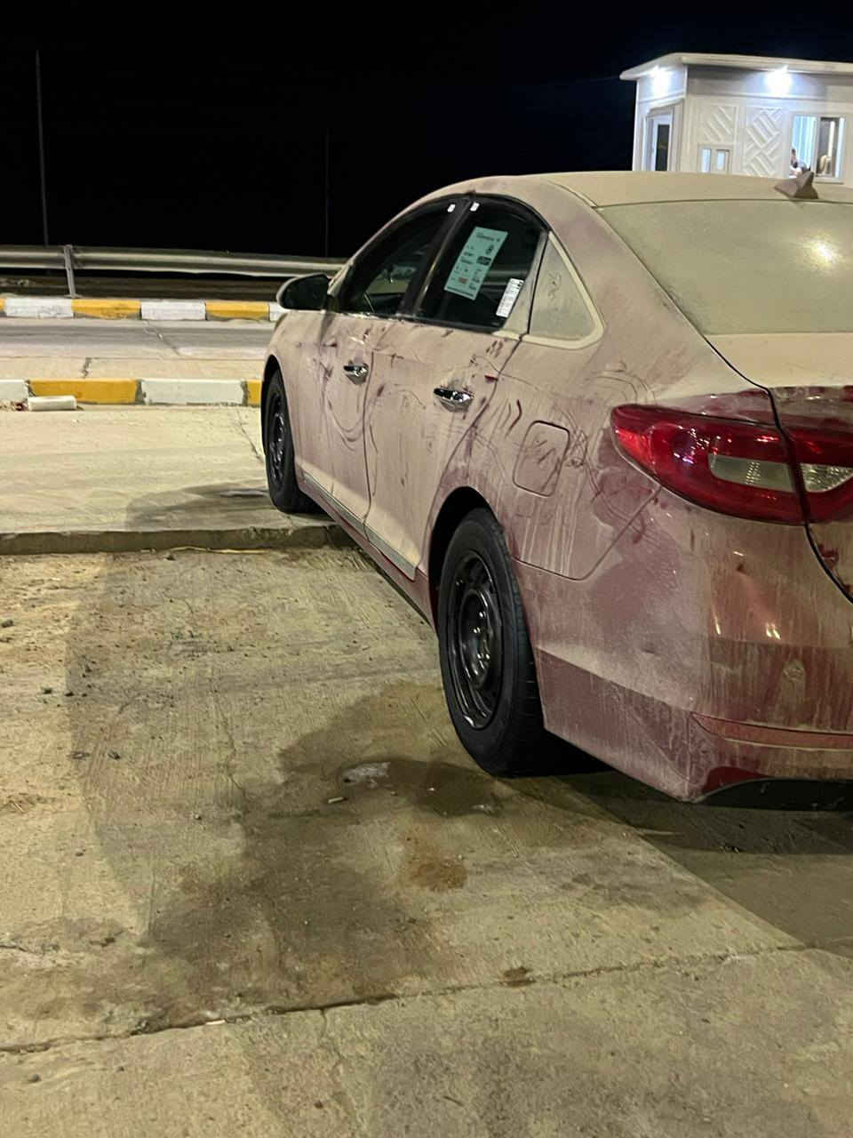 سلام عليكم مرخصت لادمن سوناته موديل 2015 للبيع سياره حلوة مرتبه مال جناي سياره مانقصه اي شي حداديه وتخم تاير بجيس مكينه 2400لاتنقيص لاتبخير كير خير من الله تبريد ثلج سيارة سنويه ورقم جديد رقم نكليزي رقمه كوت وراعيه بل عمارة 125وبيه مجال غير متواجد على لفيس اتصل على رقم لاهاتف *********** /*********** سونار مرفق بل صوره
