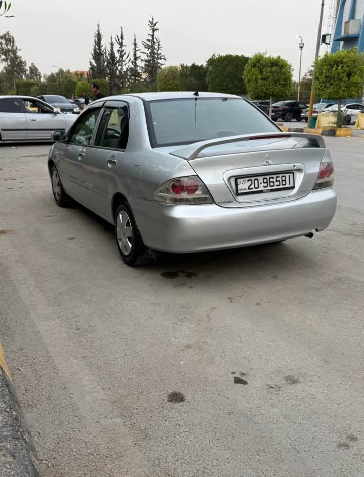 #للبيع بسعر مميز 💥لقطة💥 
#ميتسوبيشي_لانسر_2011_فحص_كامل
محرك  1600cc  اتوماتيك 
غرفة شركة فورمايكا فل اضافات 
شاشة وكاميرا فل كامل حساسات 
مري ضب م سنتر لوك سداسي
كندشن معزز ثلاجه ❄️ 
السيارة ما شاءالله
4 جــــــــــــــــيد فحص كامل
4 كوشوك وكالة
مرخصه ســـــــــــنــــــه 

#تواصل مع المعرض مباشرة ☎️📞

0786160016📞☎️

0790304807📞☎️

#الزرقاء_نهاية_شارع_المصفاة_مقابل_شركة_ميتسوبيشي

بسعر💥لقطة💥


**إذا كنت صاحب هذا الإعلان وتريد حذفه لأي سبب، رجاءا أرسل رسالة إلى الدعم الفني**