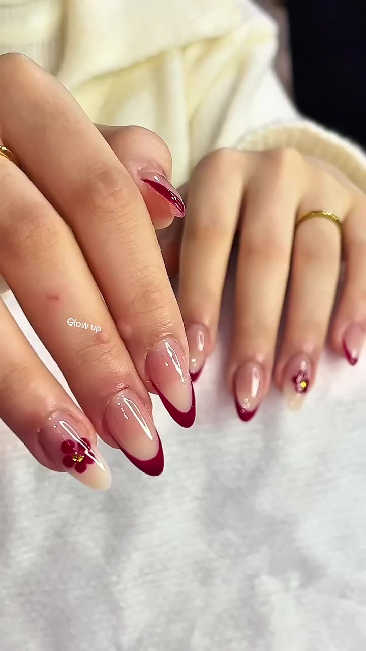 ‎✨عروض الاظافر في صالون GLOW UP✨
جلش اكستنشن + جلش + فل دزاين 25 الف فقط

احجزي الآن واحصلي على مفاجآت مميزة!

حجز واتساب:***********

العنوان:📍 صليخ ال٦٠٠ مجاور كوزمتك عماد📍
