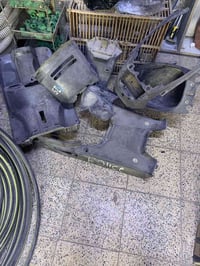سوادات بوليس كاملات وياهن الصندوك للبيع 07707584330
