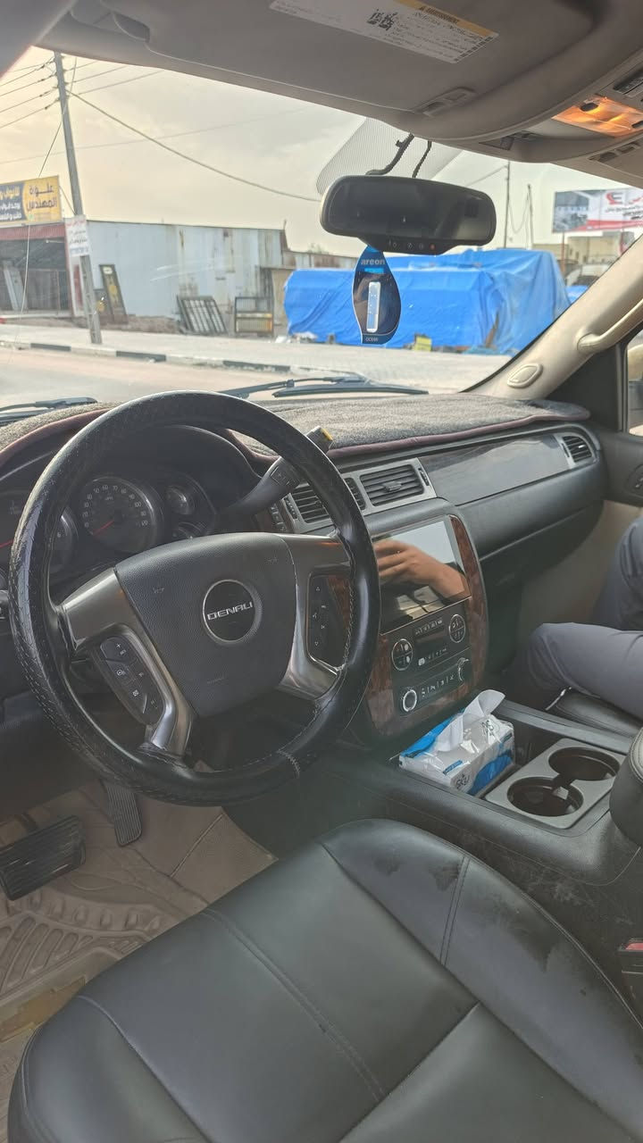 يوكن دليلي سياره جديده تبريد تدفه مابيه كصه سعر 75 وبيه مجال ***********
