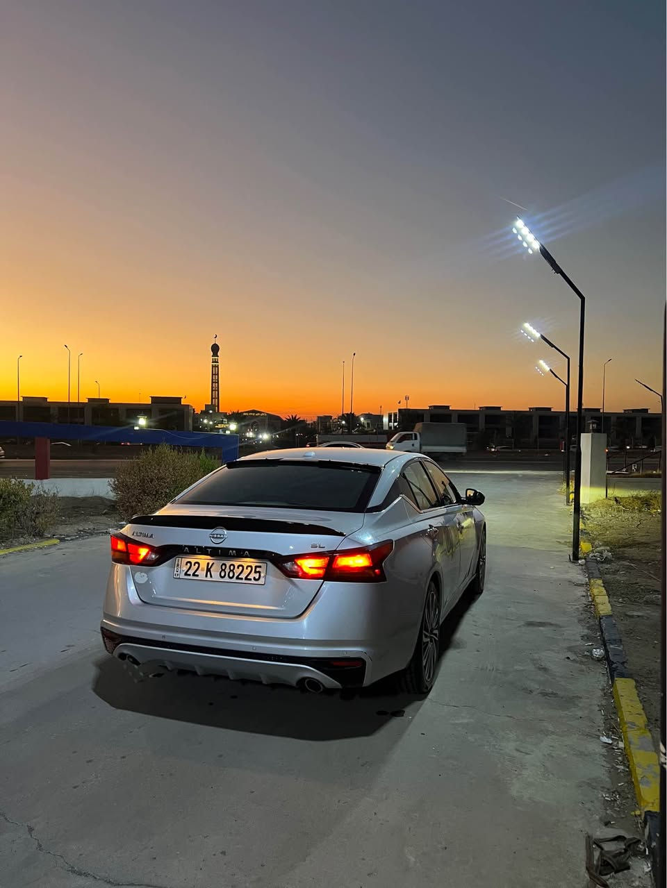 نيسان ئالتيما مۆديل 2023
قەپات مواسەفات SL 

سلايد 

گوشين جلد و هيتەر 

دۆسه  بۆ جوانى تەنها بەخە 

ڕادار 

١ پارچه و ١ دەركەى بيلاد گۆڕاوه 

٢ جێ تعديل زۆر بچووك 

٢ بست بۆنيت 

سەنەوى فحس و هەزه نوێ 

سەيارەيه كى تا بلێى جوان و خاوێن و بەرچاو 

يه ك دينار مه سرەفى تێدا نييه

54000 Km ڕۆیشتوە 

بۆ زانيارى زياتر پەیوەندى بەم ژمارەوه بكه ن 

*********** Singapore
