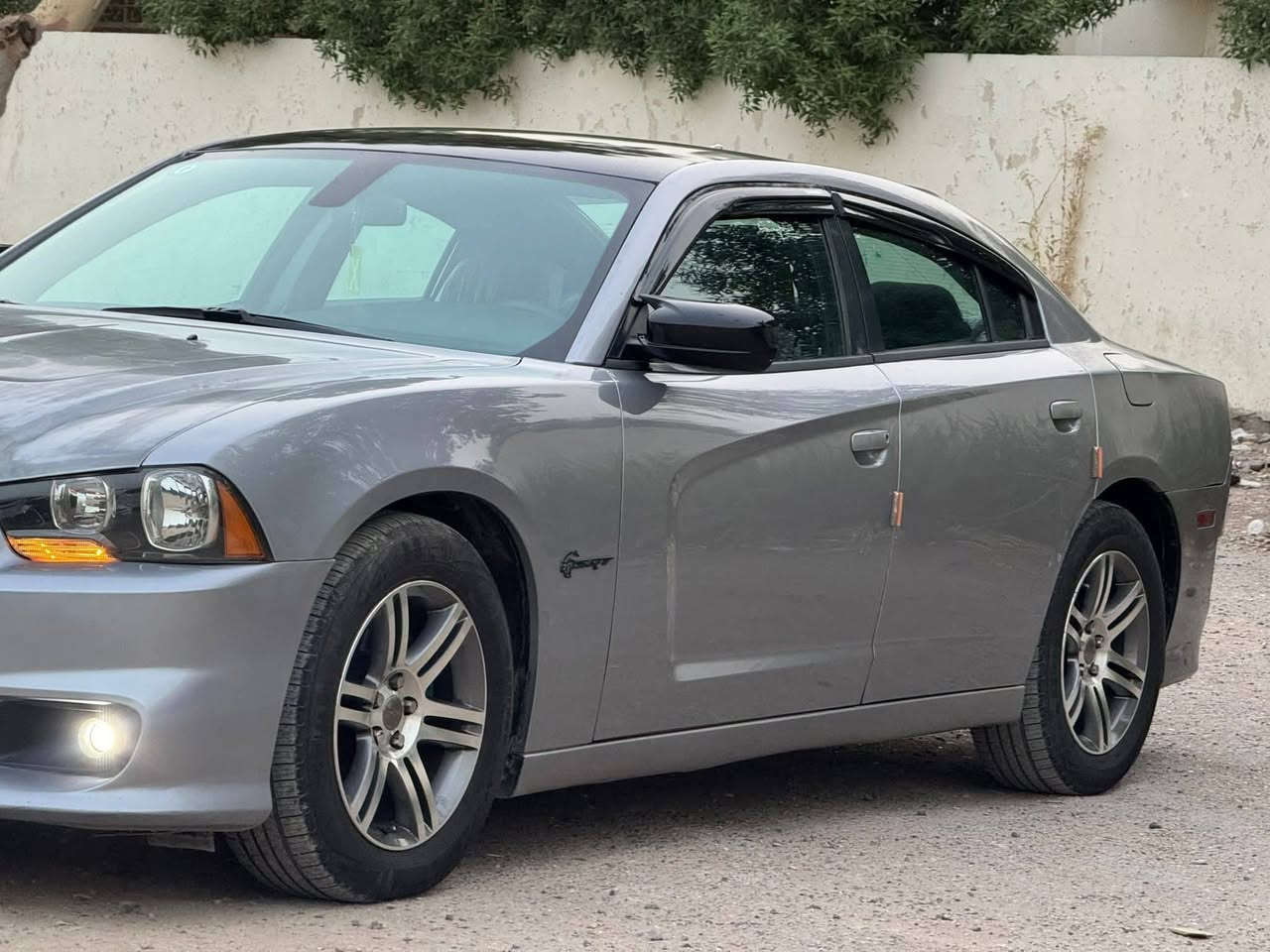 السلام عليكم
جالجر 2014 بغداد بأسمي شخصيا 

السعر 135 $ وبيهه مجال

الأتصال او الواتساب

*********** 

محرك 3600

تو ويل

شاشة كبيرة

كير طياره

كشنات تدفئة تبريد

لايتات عدسة

بجم زنون

محدثه srt

ويل srt اصلي

سيارة حلوة وجاهزة مال جناي استخدام شخصي

سونارها مرفق مع الصور 

العنوان الديوانية / السدير
