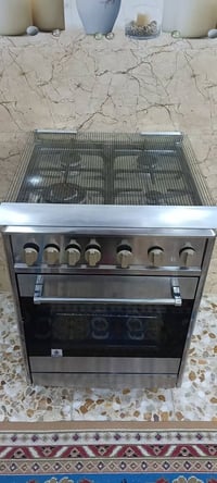 يالله طباخ ايطالي 4 عيون نضام حديث اخو الكارتون شغال هوه وكهربائياته م...