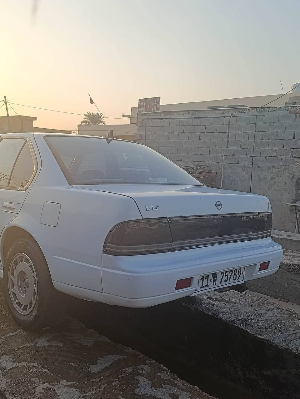 السلام عليكم ورحمة الله وبركاته
نيسان مكزما 1992 محرك ٦سلندر فول تحكمات كشن 
رقم انكليزي بسمي 
مكينه كير كله فول  تبريد سنتر لوك 
للبيع مكاني كربلا سعر 48بيه مجال قليل ***********/***********
