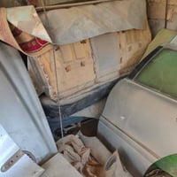 قطع مرسيدس غواص • موديل ٢٠٠٠ • ٤ بيبان