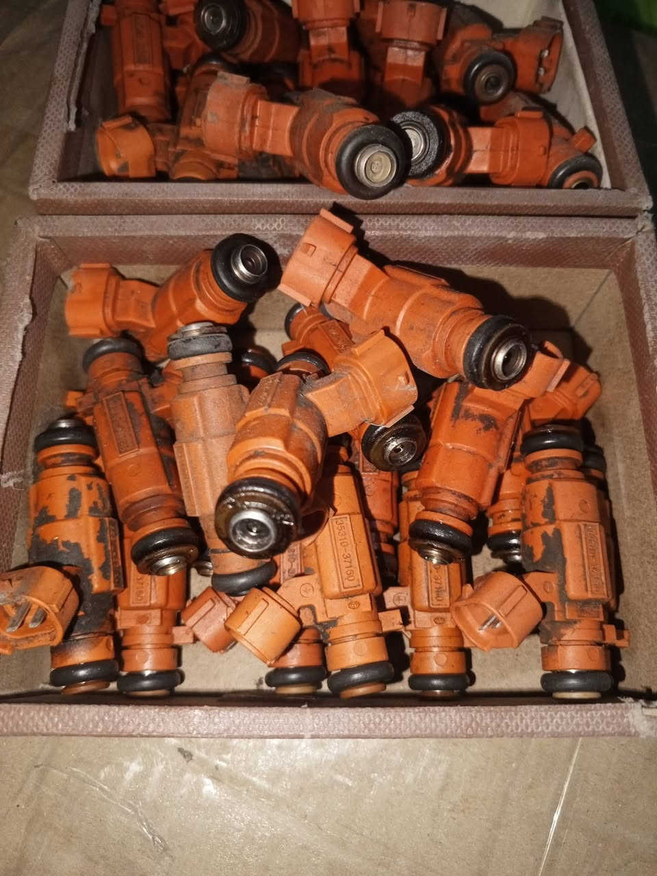 نوزلات النترا سيراتو اكسنت ريو 1600 جمله مفرد سعر المفرد 25 مفحوص حاويه شرط النظافه اتصل أو راسلني خاص ***********
