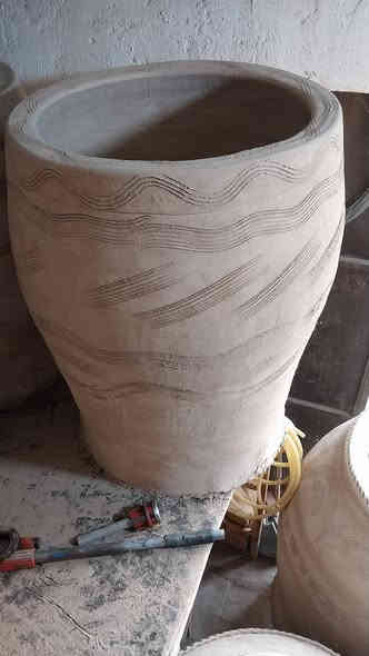 ***يا رزاق ***
يتوفر لدينا تنانير طين بأحجامها المختلفه((ثابته ومتحركه))  للبيت ومطاعم ومخابز
مع كافه مستلزماتها <<  طبكيه وعجانه وماشات وهزاز طحين وعفريت وكاتم وقبغات وطابوك حراري وحب ماء بأحجامه المختلفه >>

للإتصال[[ واتساب ]]
أبو أحمد ***********
